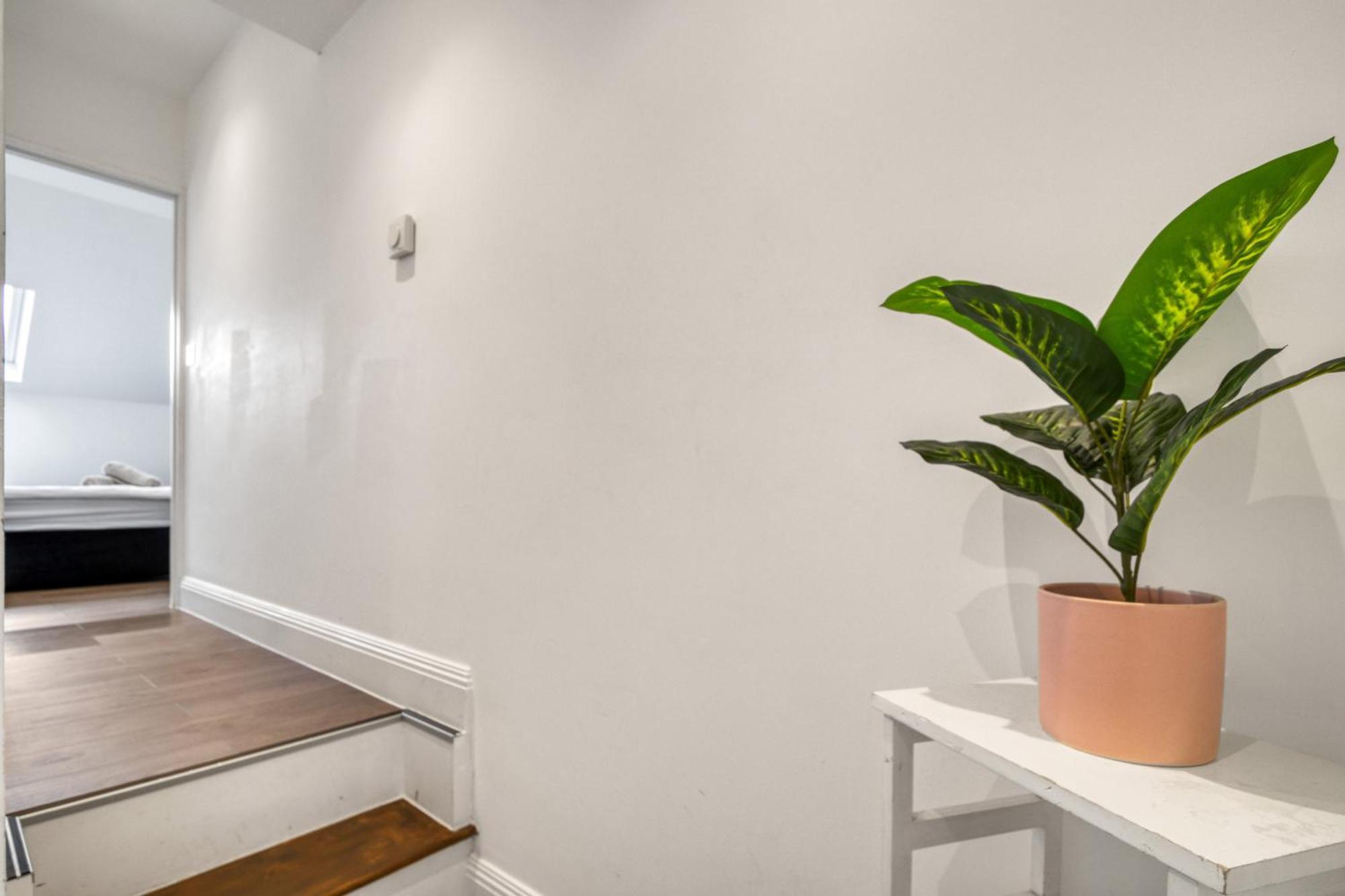Luxurious Hidden Gem In Wandsworth Apartment London Exterior photo